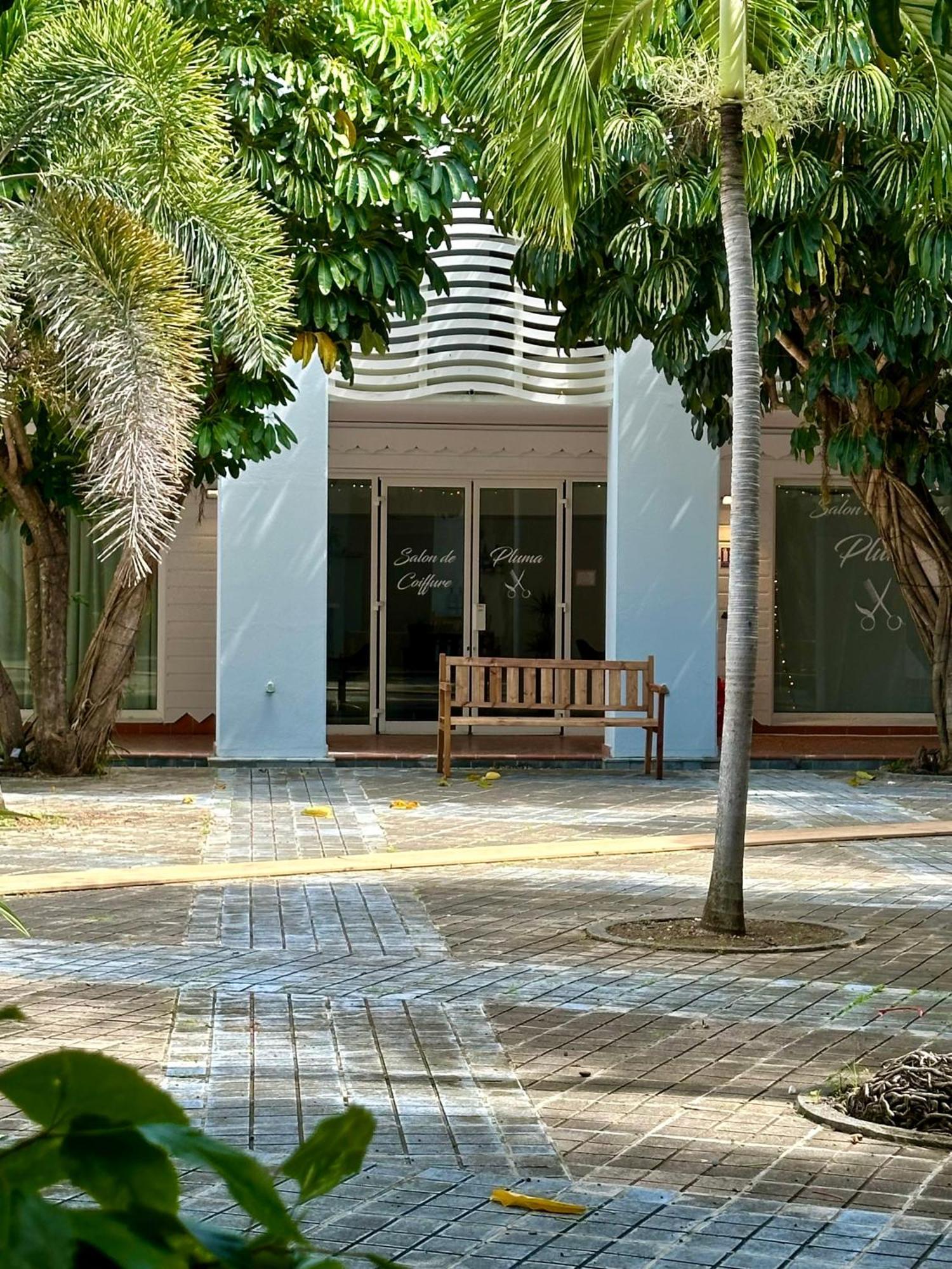 Tropical Cocooning Aparthotel Saint-Francois  Buitenkant foto